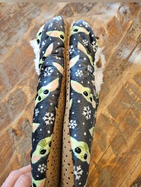 Fuzzy Babba Slipper Socks Star Wars Mandalorian